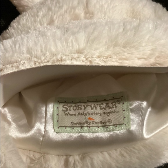 NEW - Bunnies By The Bay Glad Dreams Coat, Hat and Muff in Keepsake box - Picture 7 of 16